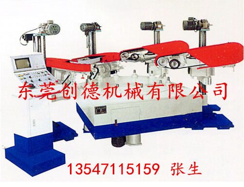  四頭自動(dong)砂光機